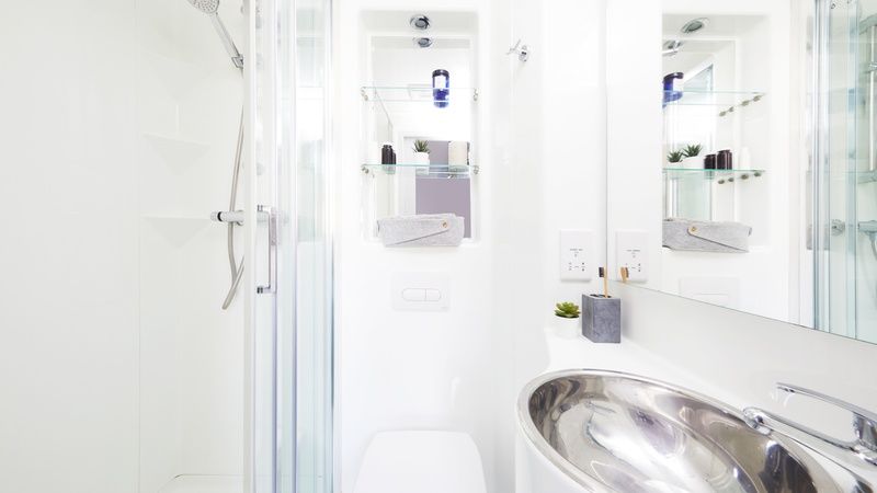 Bathroom of Deluxe Double Studio in Burges House, Student Accommodation in Coventry by Flow Student.