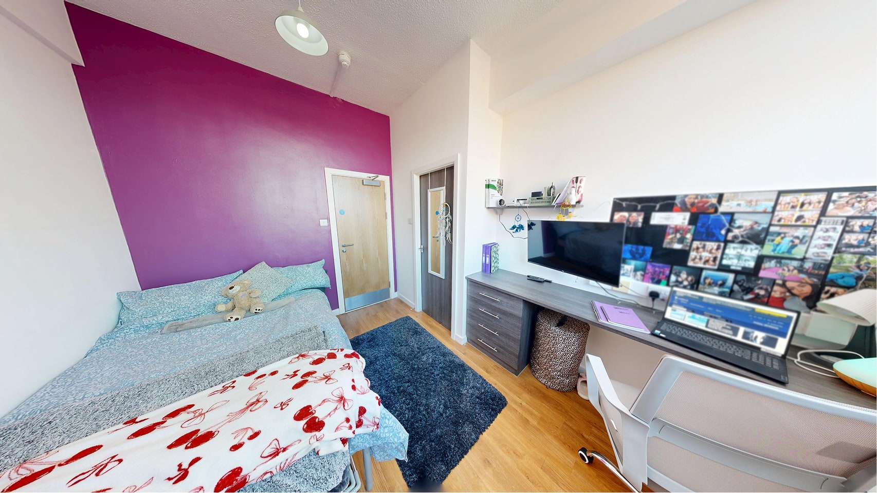 Bronze Ensuite – Haigh Court