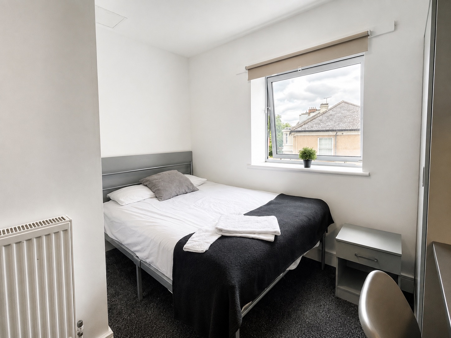 Deluxe Double Studio – Clarendon St