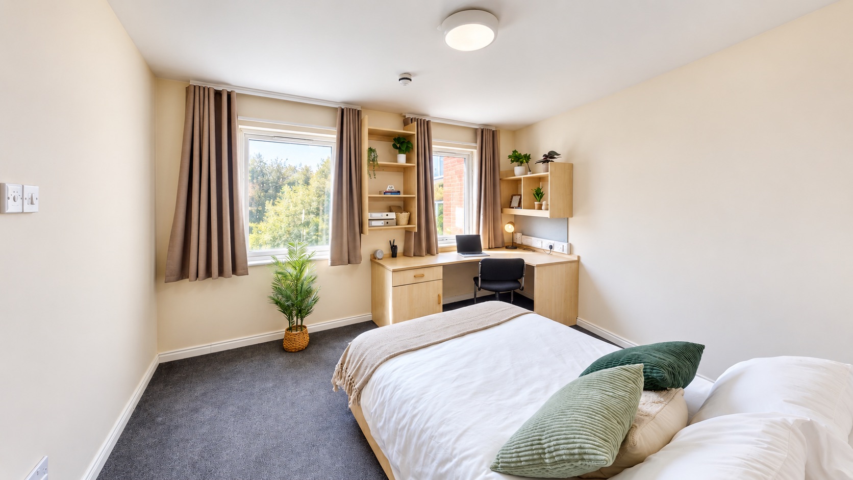 Deluxe Ensuite – Trinity Student Village